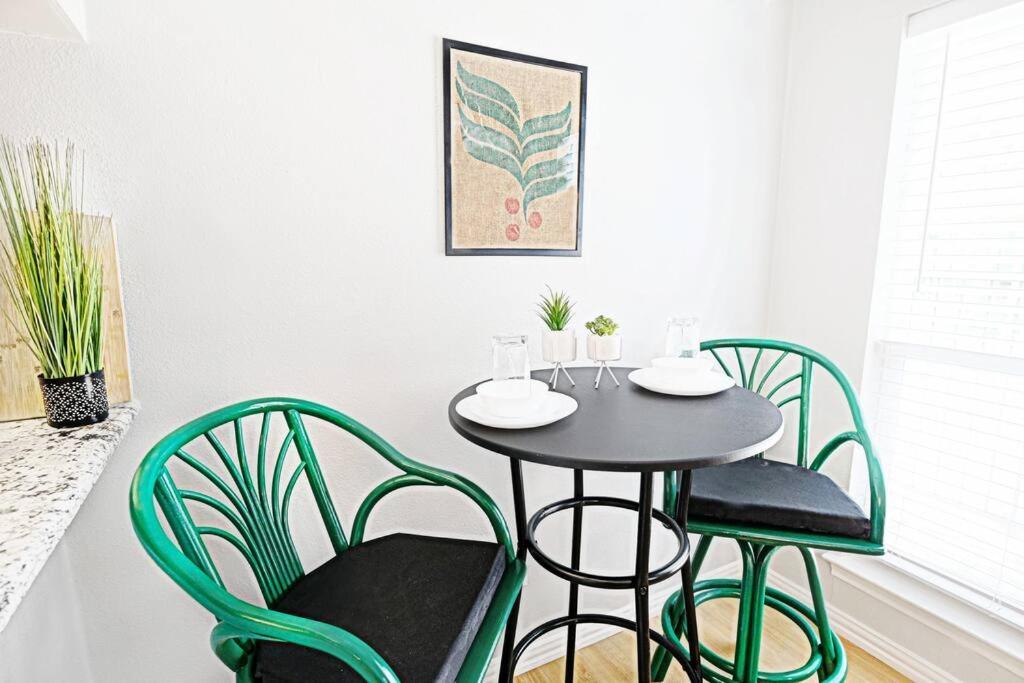 Dwell By Design & Arboretum Tickets Included Dallas Exterior foto
